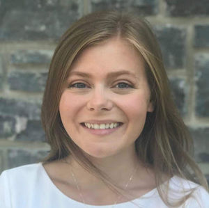 Meet your Posher, Caroline